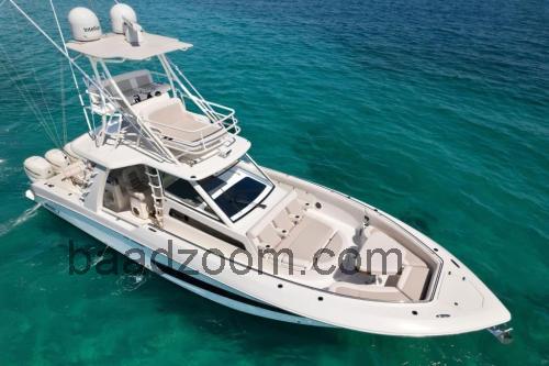 Boston Whaler 420 Outrage tekniske specifikationer 